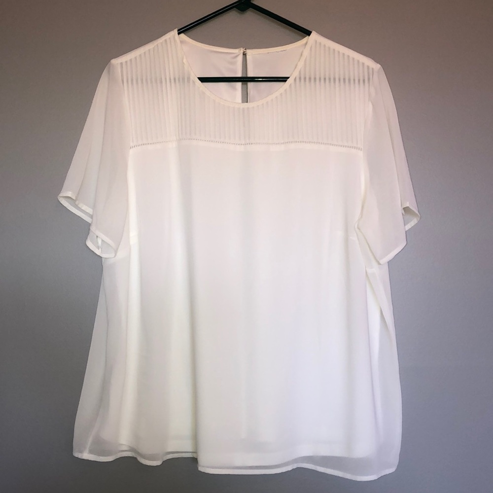White short sleeve blouse XL